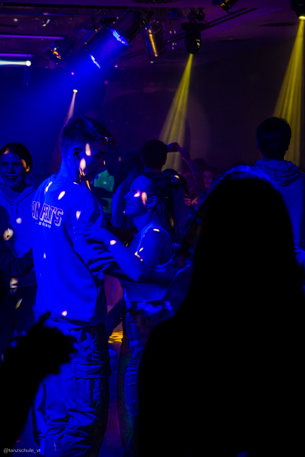 Come Together Party 8639